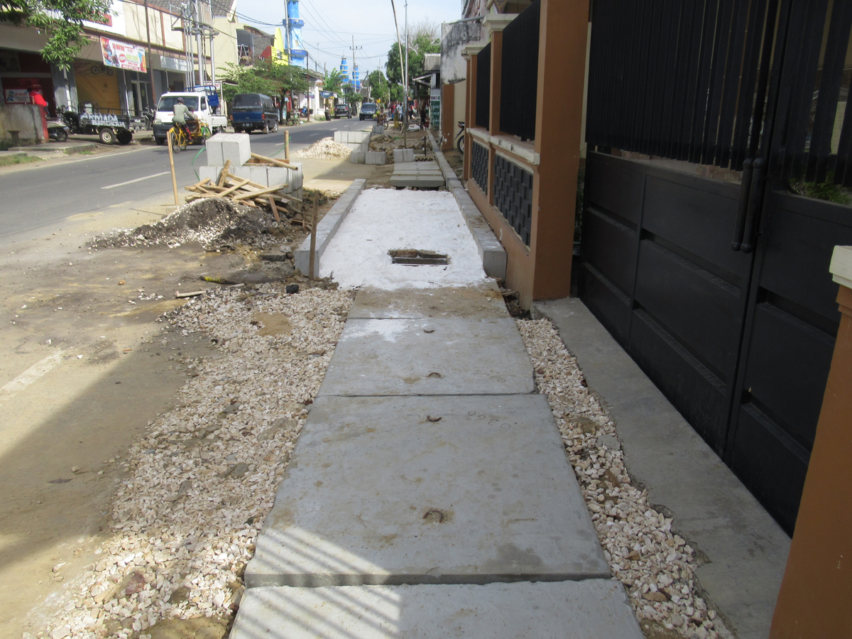 Pedestrian Jl. Wachid Hasyim Sumenep