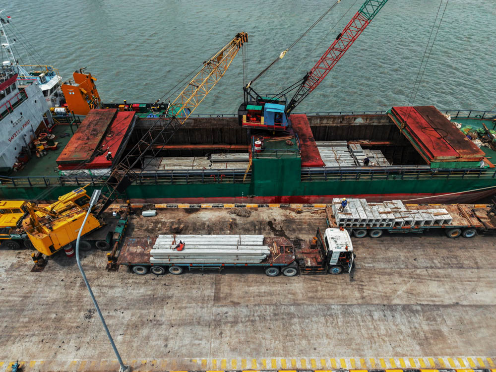 Delivery To Aceh Pile 