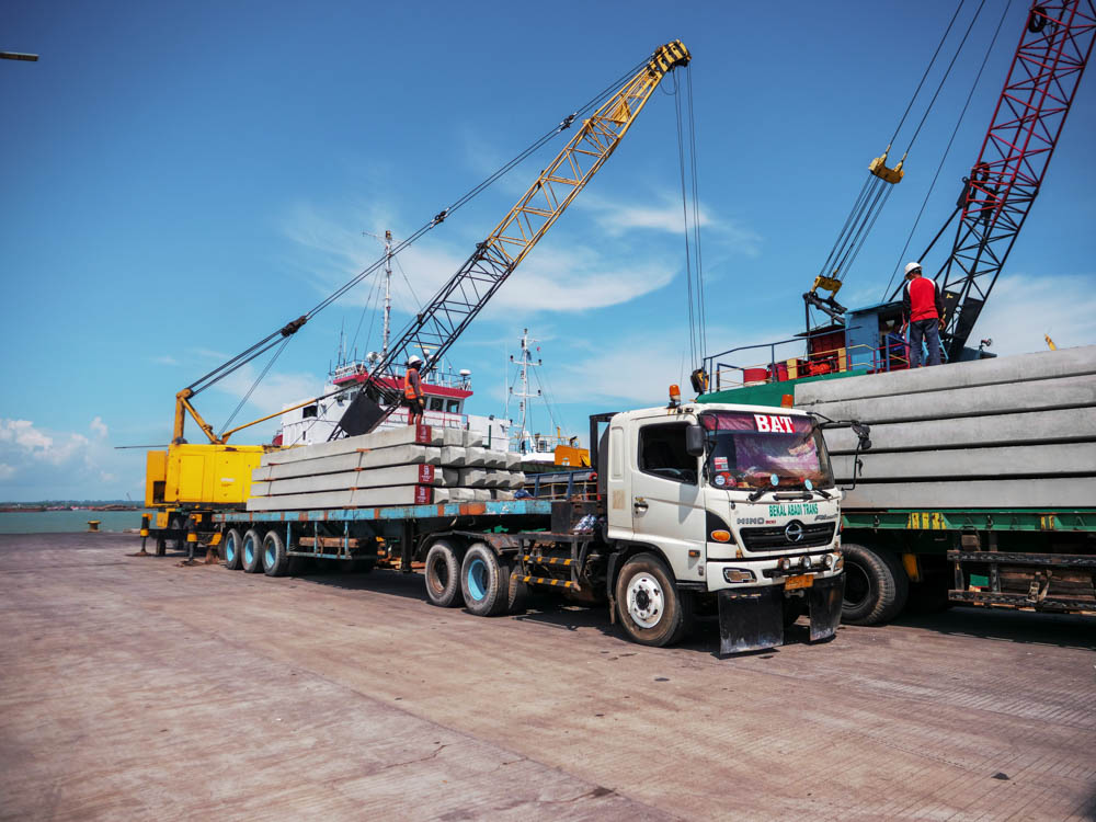 Delivery To Aceh Pile 