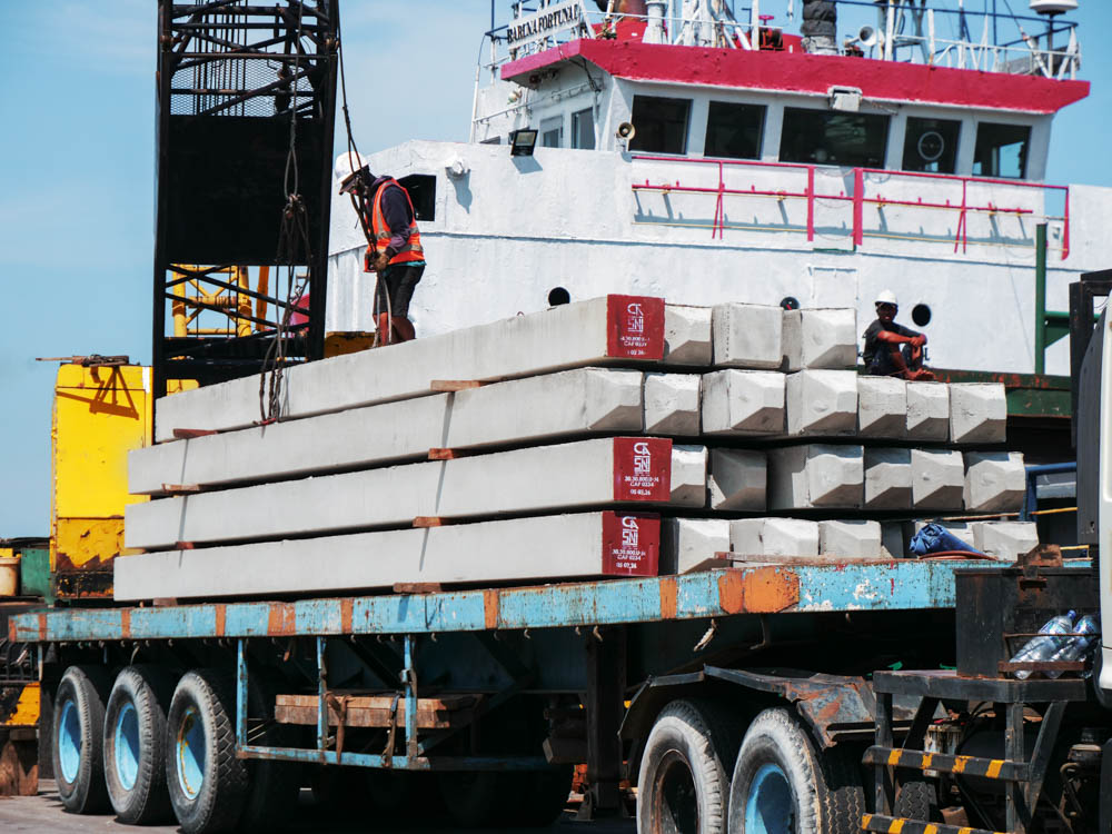 Delivery To Aceh Pile 