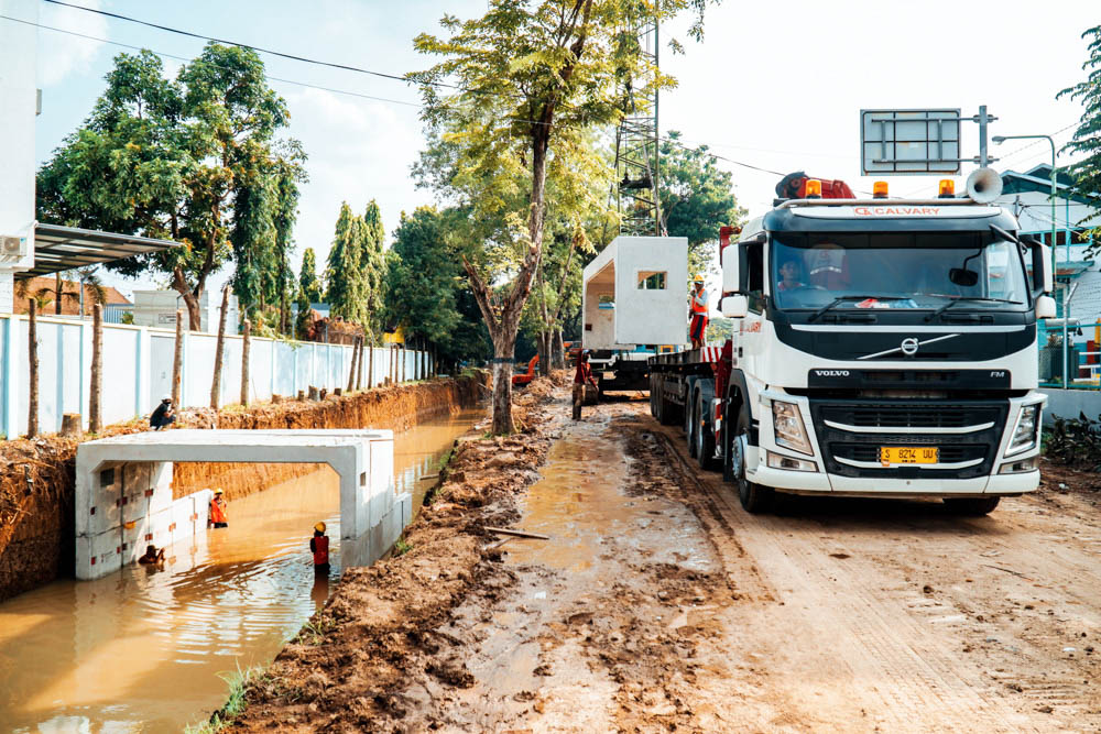 DOUBLE U-BOX MADIUN RAJAWALI