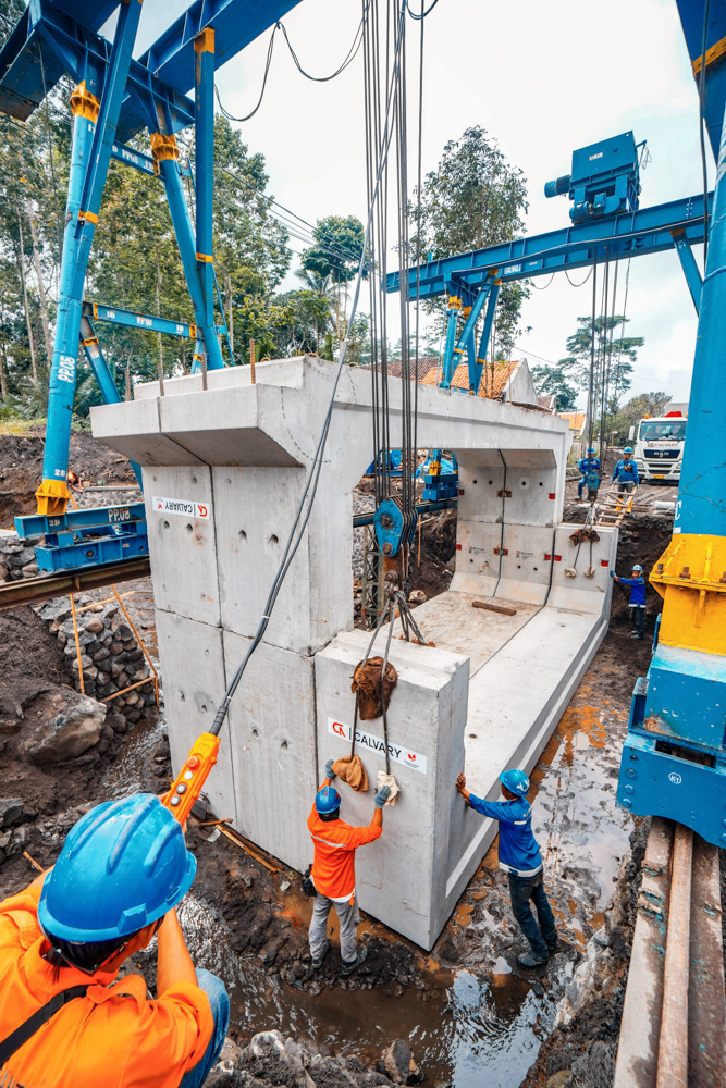 DOUBLE U-BOX 8 METERS LUMAJANG