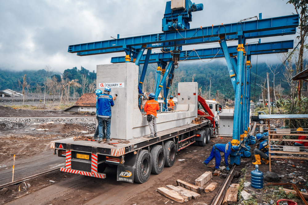 DOUBLE U-BOX 8 METERS LUMAJANG