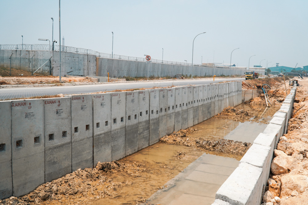L-GUTTER GRESIK