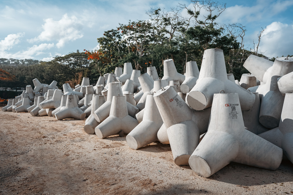 TETRAPOD BALI
