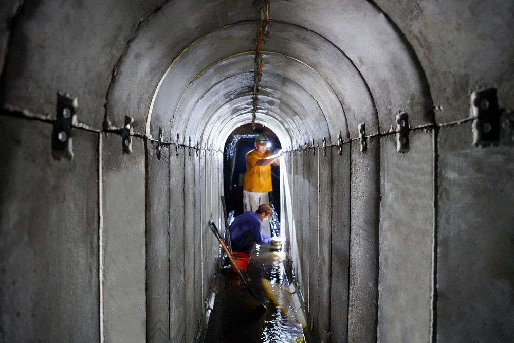 IRRIGATION TUNNEL BALI