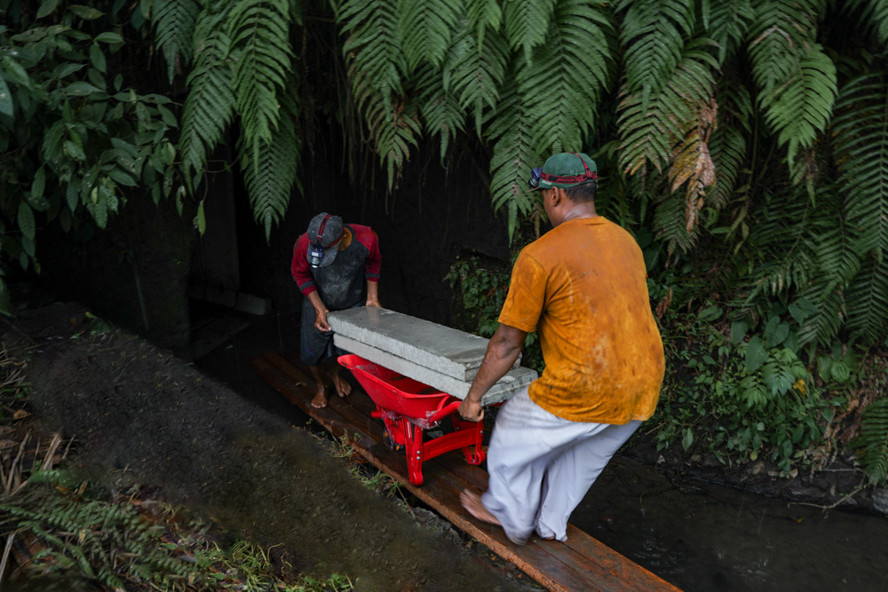 IRRIGATION TUNNEL BALI