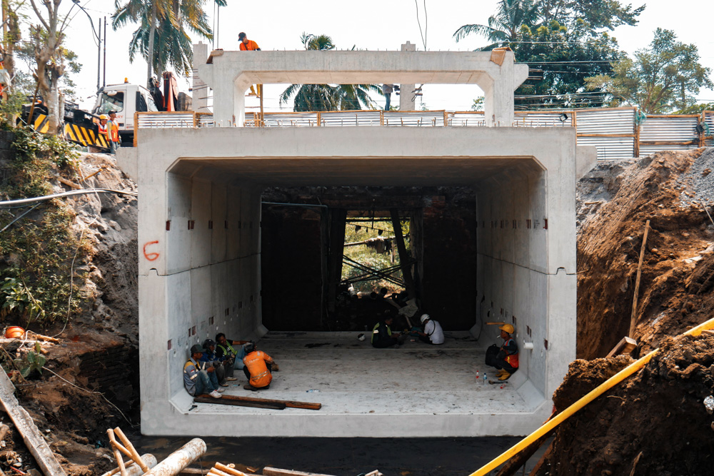 DOUBLE U-BOX 6 METERS LUMAJANG