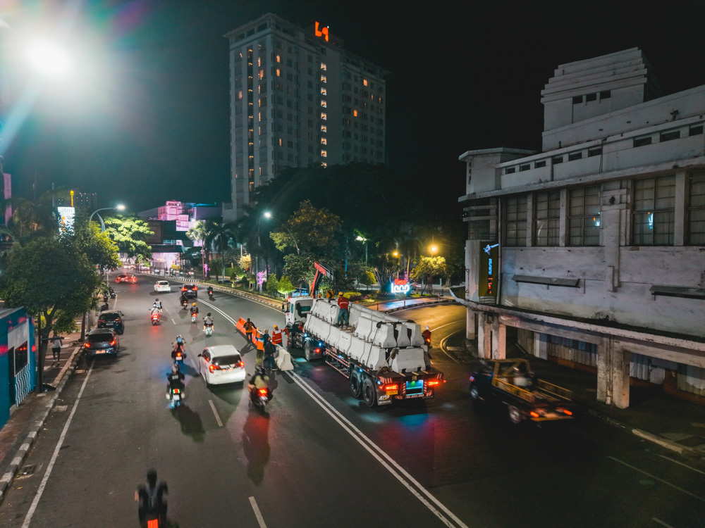 BARRIER SURABAYA