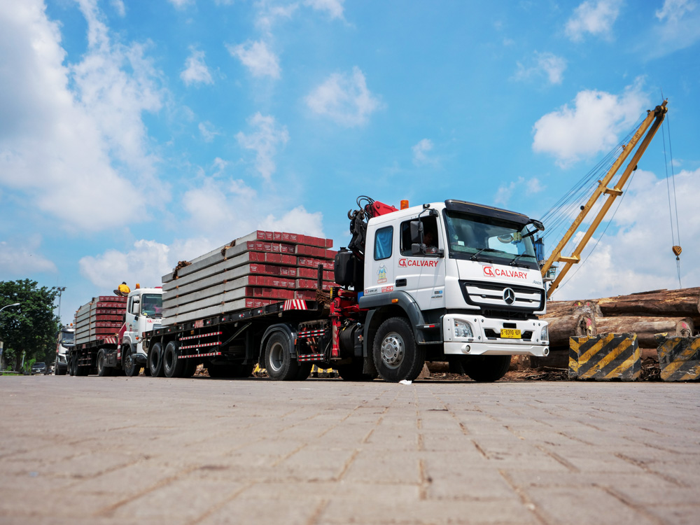 PILE DELIVERY TO BORNEO