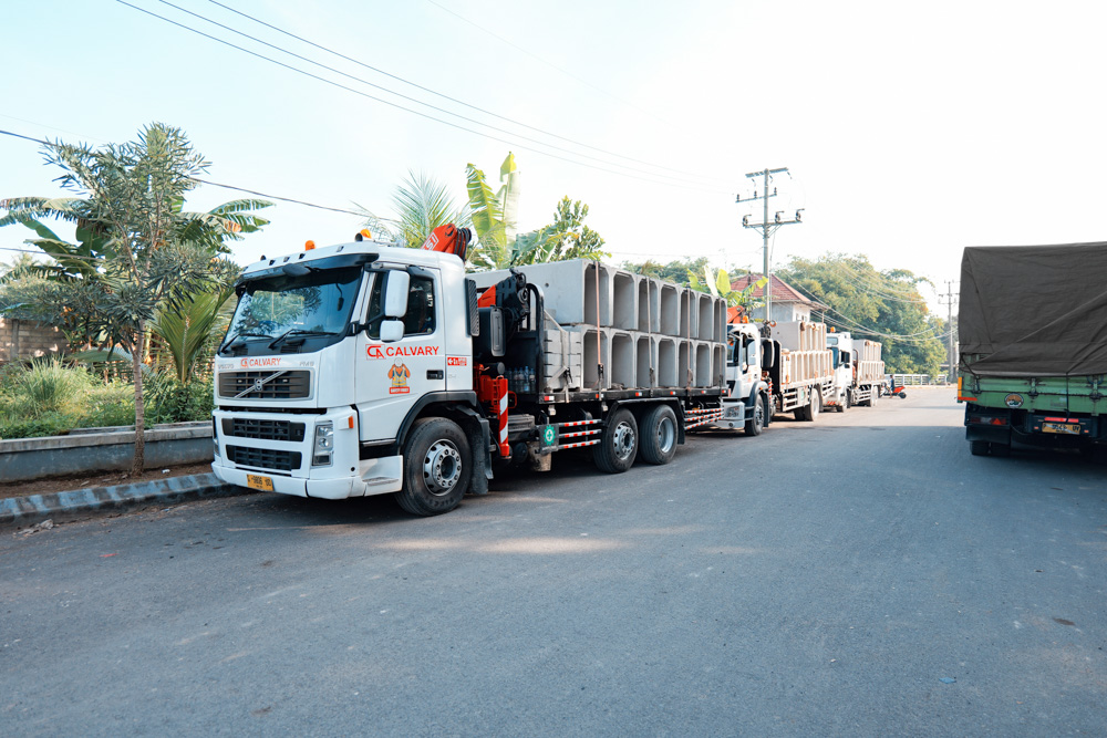 U-DITCH & COVER SEKOLAH RAKYAT INDONESIA