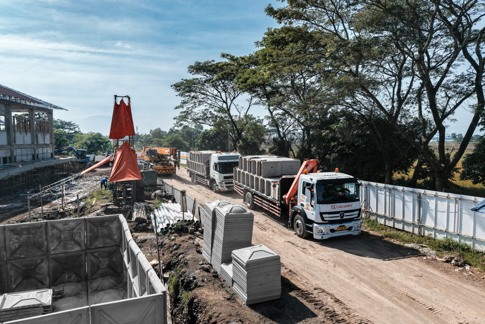 U-DITCH & COVER SEKOLAH RAKYAT INDONESIA