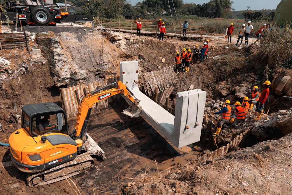 DOUBLE U-BOX 6 METERS BOJONEGORO