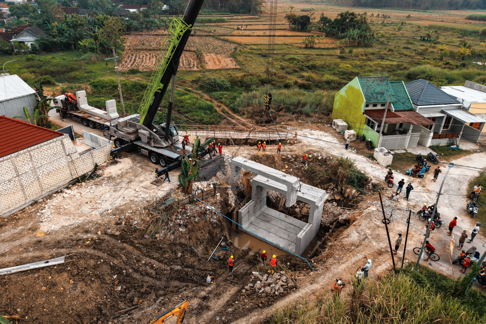 DOUBLE U-BOX 6 METERS BOJONEGORO