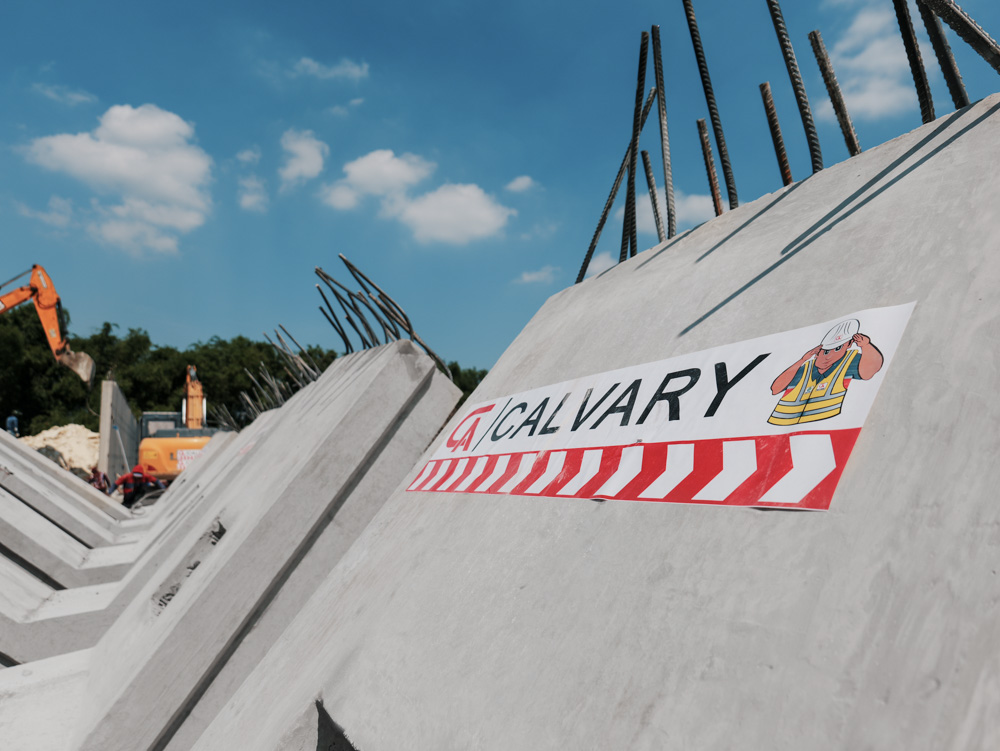 L-GUTTER SURABAYA